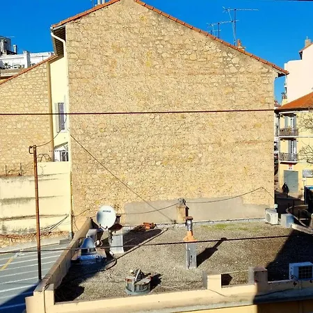 Studio En Plein Centre De Apartment